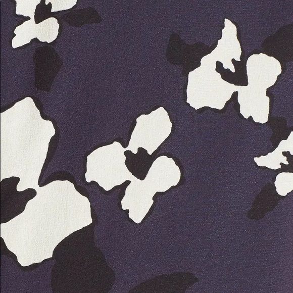 Theory 'Brindina' Autumn Floral Silk Shift Dress - Picture 3 of 9